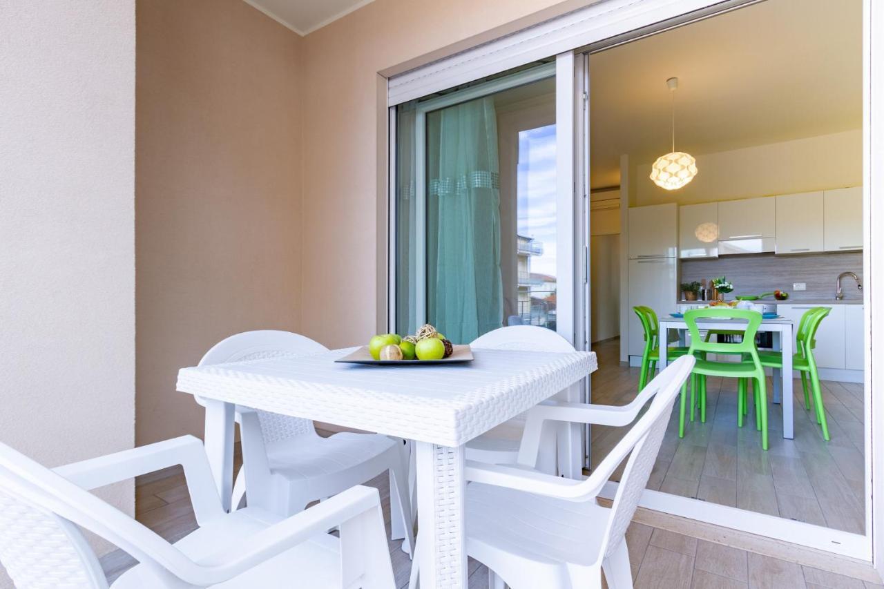 Giada 2P - Palazzina Laura MyHo Casa Apartment Tortoreto Bagian luar foto